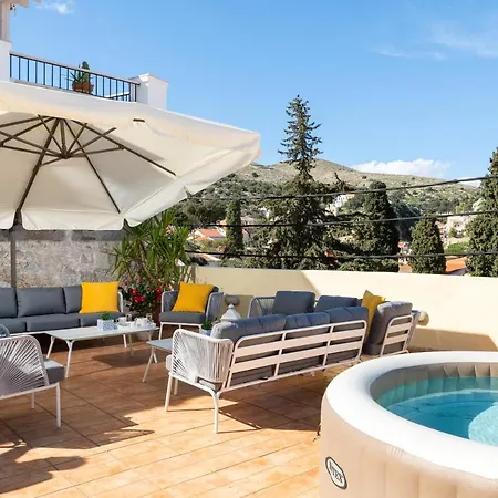 Guest house Maravelia's