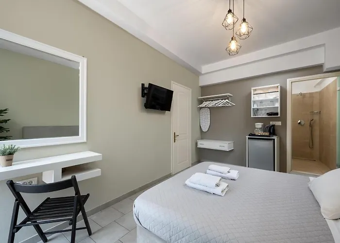 Maravelia's Gæstehus Simi