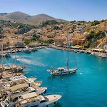 Maravelia's 3* Symi