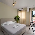 Maravelia's Guest house Symi