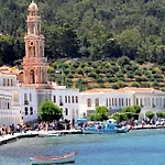 Maravelia's Guest house 3*