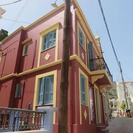 Maravelia's Symi