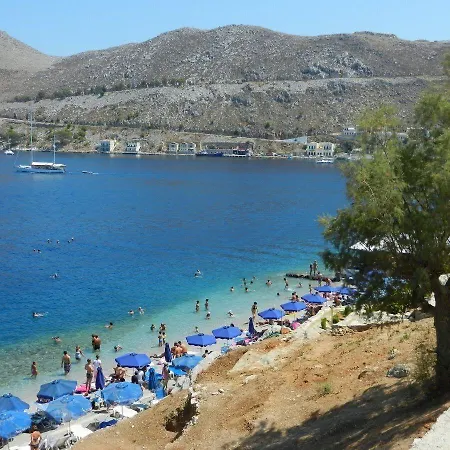 Pensión Maravelia's