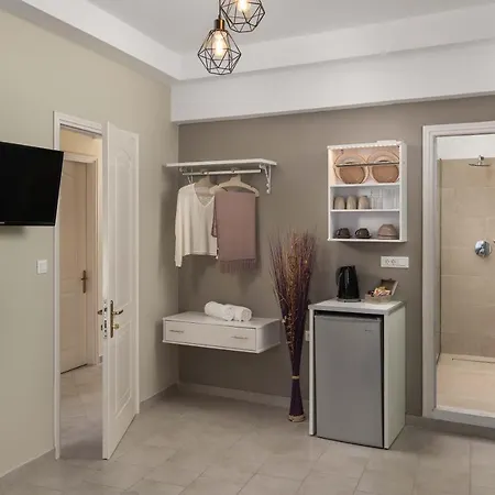 Pensión Maravelia's