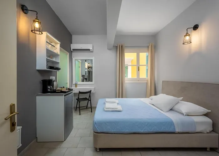 Maravelia's 4* Sými