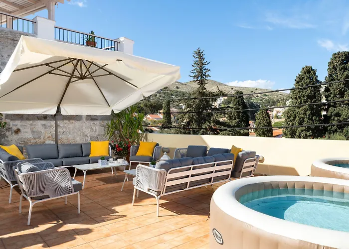 Gasthuis Maravelia's 4*